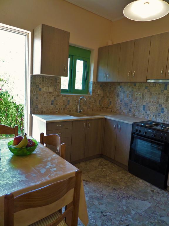 Stamoulis Apartments Agia Efimia Exterior foto